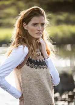 Doyle Women's Fair Isle pattern vest - Oat Multi